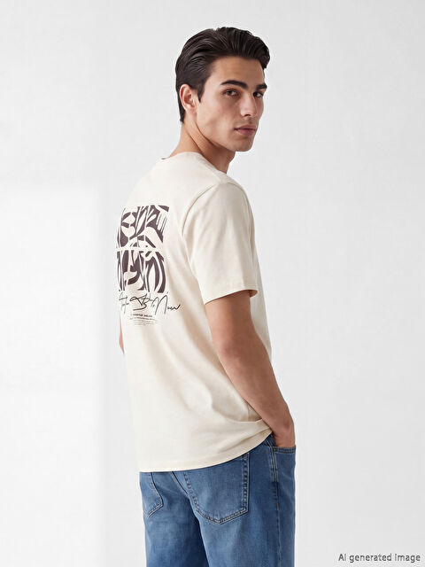 XSIDE дөңгелек жағалы принтті ерлер футболкасы