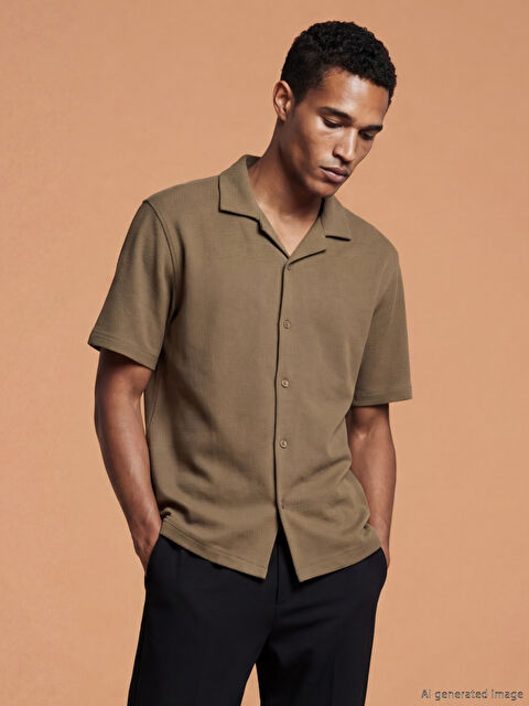 LCW Vision Regular Fit Kısa Kollu Resort Yaka Erkek Gömlek - S6KV17Z8-H2S