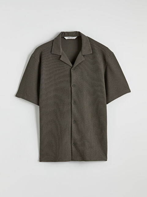 LCW Vision Regular Fit Resort Yaka Erkek Gömlek - S6KV19Z8-LAV