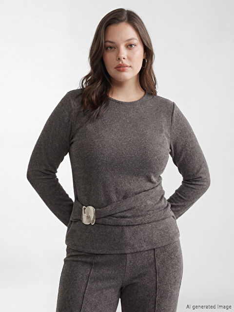 LCWAIKIKI Classic Bisiklet Yaka Büzgülü Toka Detaylı Bluz