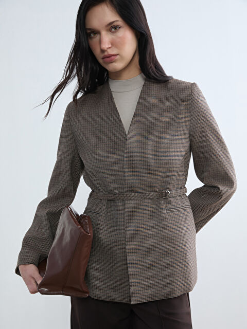 LCWAIKIKI Classic Kemerli Ekose Kadın Blazer Ceket - S6KV92Z8-MJD