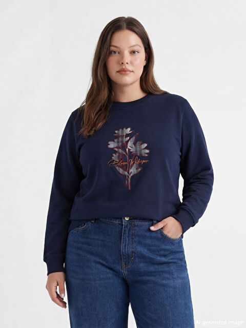 LCWAIKIKI Classic Bisiklet Yaka Çiçekli Kadın Kalın Sweatshirt