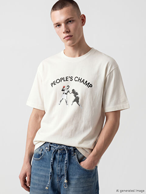 XSIDE Bisiklet Yaka Muhammed Ali Baskılı Erkek Tişört