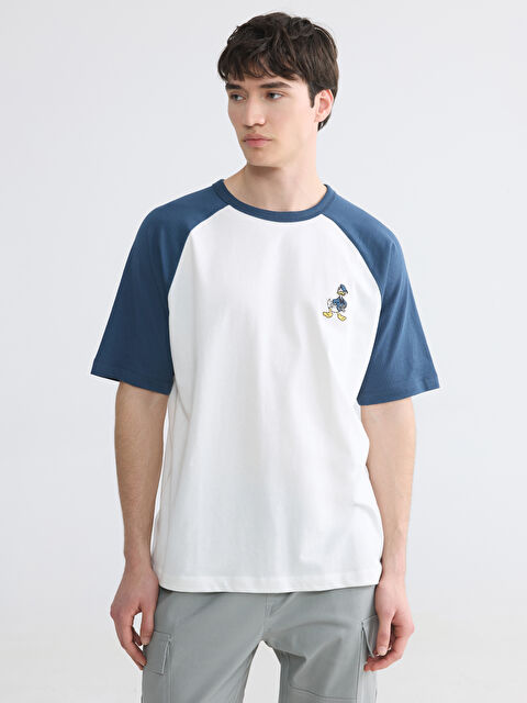 XSIDE Bisiklet Yaka Donald Duck Nakışlı Erkek Tişört