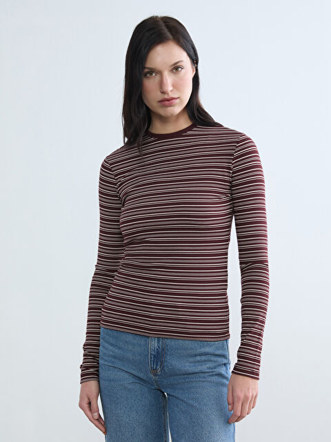 LCWAIKIKI Basic Bisiklet Yaka Çizgili Kadın Body - S6L041Z8-LET