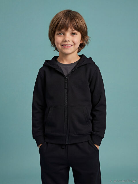 LCW Kids Kapüşonlu Erkek Çocuk Fermuarlı Sweatshirt - S6L069Z1-CVL
