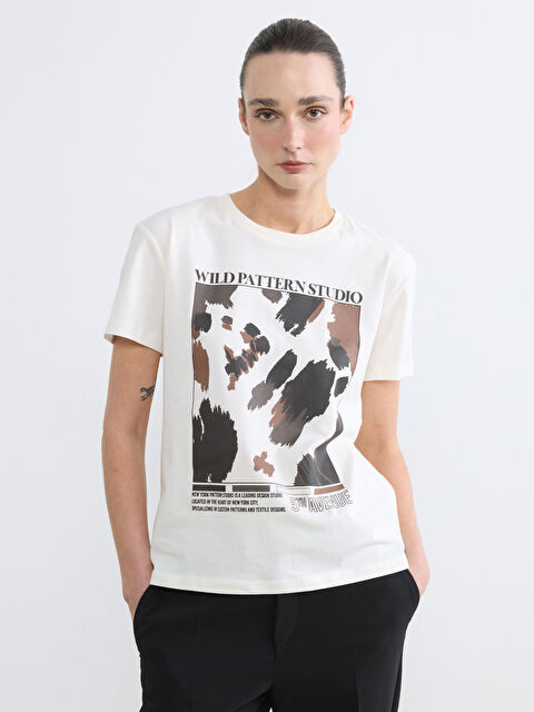 LC WAIKIKI Bisiklet Yaka Baskılı Kadın Tişört - S6L116Z8-FDW