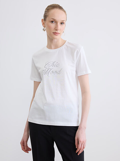 LC WAIKIKI Bisiklet Yaka Taşlı Kadın Tişört - S6L195Z8-J5E