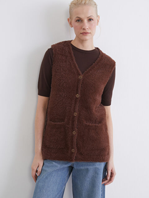 LCW Grace V Yaka Kadın Triko Yelek	 - S6L665Z8-2OY