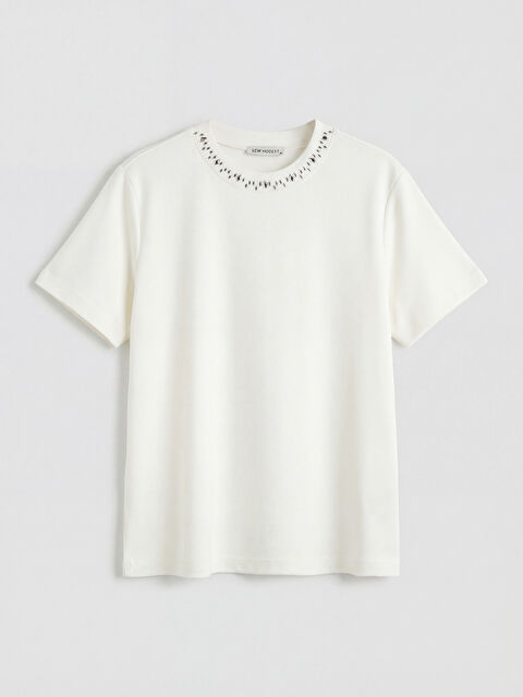 LCW Modest Bisiklet Yaka Taşlı Kadın Tişört - S6LC16Z8-R9J