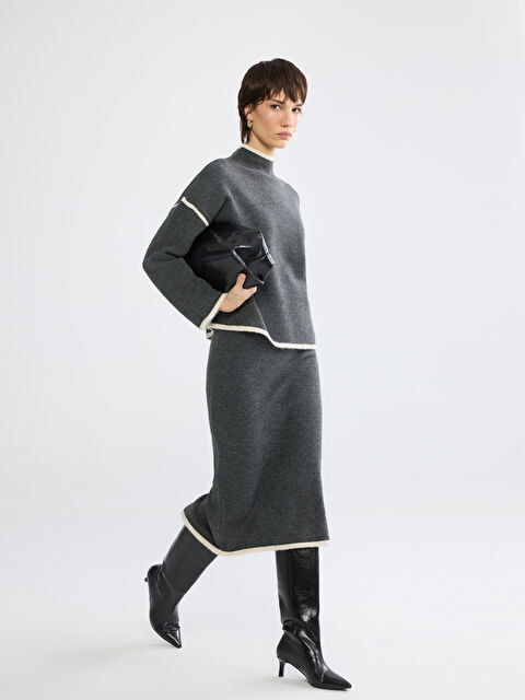 LCW Vision Beli Lastikli Yırtmaçlı Triko Kalem Etek - S6LC66Z8-D3A