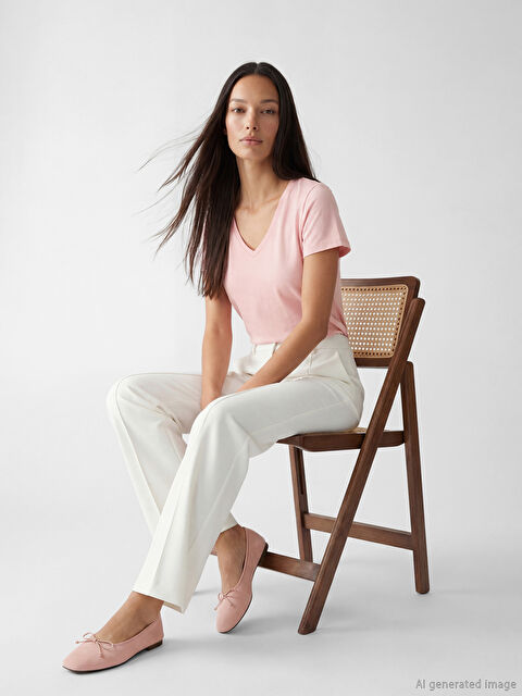 LCW EVERYDAY V Yaka Kadın Tişört