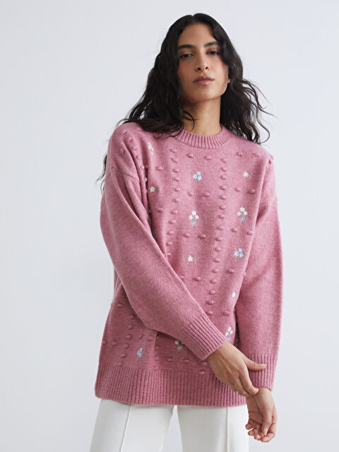 LCW Modest Bisiklet Yaka Nakışlı Kadın Triko Kazak	 - S6LH66Z8-CRC