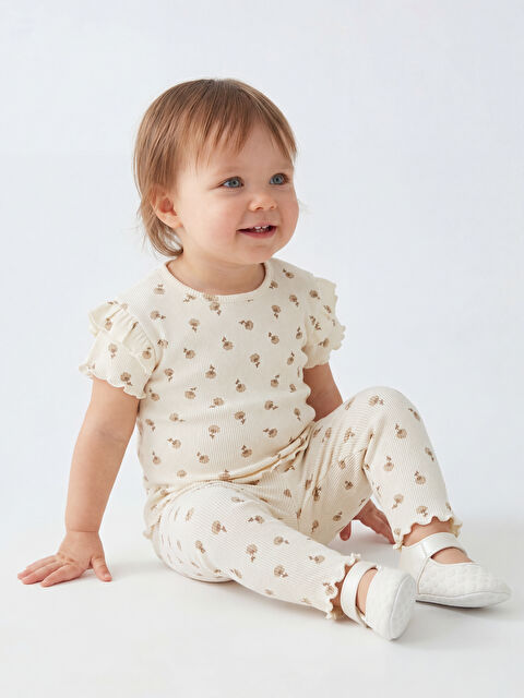 LCW baby Bisiklet Yaka Fırfırlı Kız Bebek 2'li Tişört - S6LK65Z1-LRB