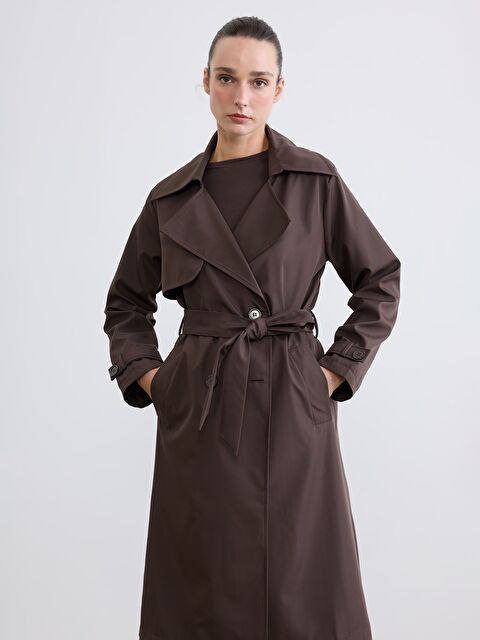 LCW ECO Kruvaze Yaka Kuşaklı Kadın Trençkot - S6LO54Z8-3J6
