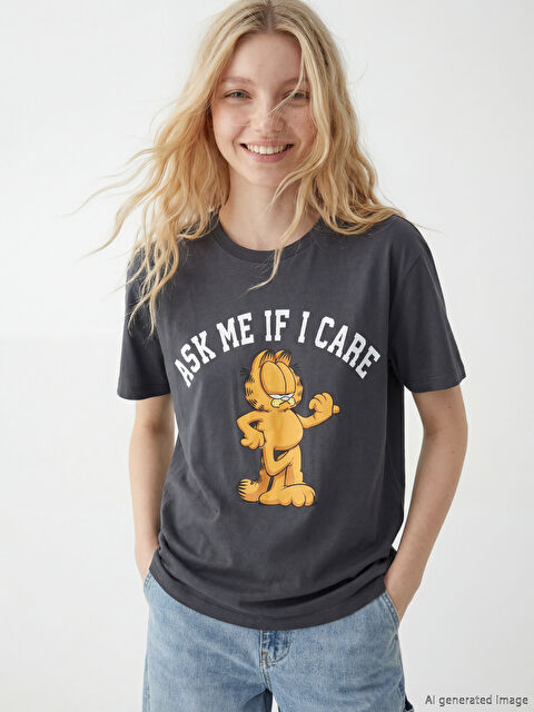 XSIDE Bisiklet Yaka Garfield Baskılı Kadın Tişört - S6LS16Z8-E93