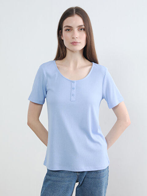 LC WAIKIKI U Yaka Fitilli Kadın Tişört - S6LV73Z8-KAH