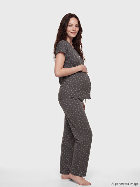 LCW DREAM V Yaka Fiyonk Baskılı Hamile Pijama Takımı	