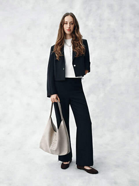 LCW Limitless Kolay Giyilebilir Fermuarlı Standart Fit Kadın Pantolon - S6M153Z8-CRP