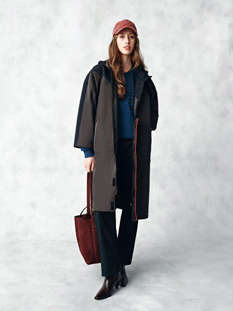 LCW Limitless Kolay Giyilebilir Boydan Fermuarlı Straight Fit Kadın Jean Pantolon - S6M155Z8-309