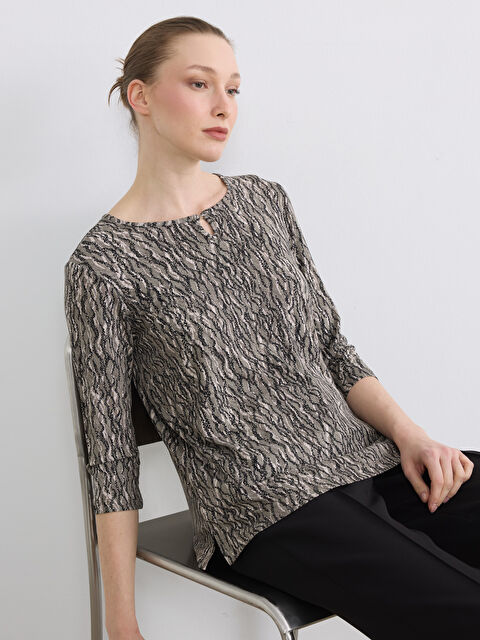 LC WAIKIKI Bisiklet Yaka Desenli Bluz	 - S6M661Z8-LQA