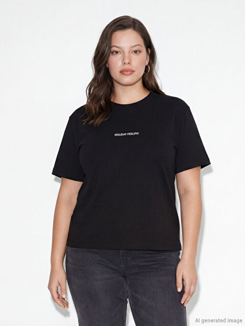 LCW Comfort Bisiklet Yaka Baskılı Kadın Tişört