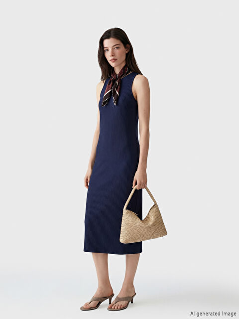 LCW Comfort Bisiklet Yaka Yırtmaçlı Bodycon Elbise	 - S6MB71Z8-HEL