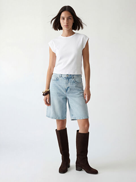 LCW Jeans Yüksek Bel Bermuda Fit Kadın Jean Şortolon