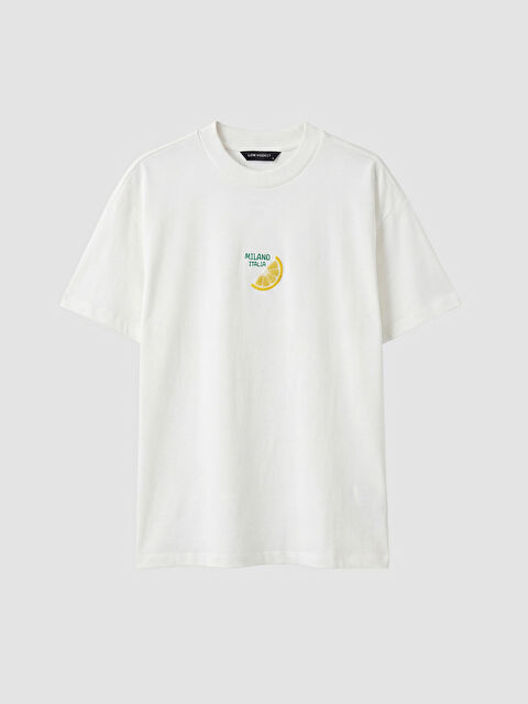 LCW Modest Bisiklet Yaka Limon Nakışlı Kadın Tişört