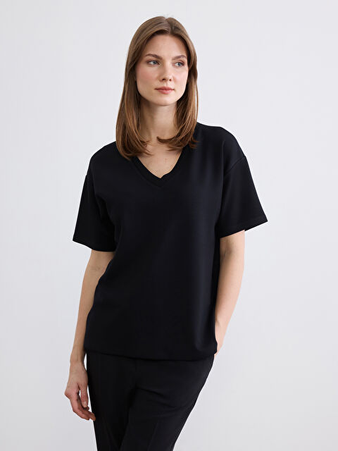 LCW Comfort V Yaka Soft Touch Kadın Tişört - S6MJ39Z8-CVL