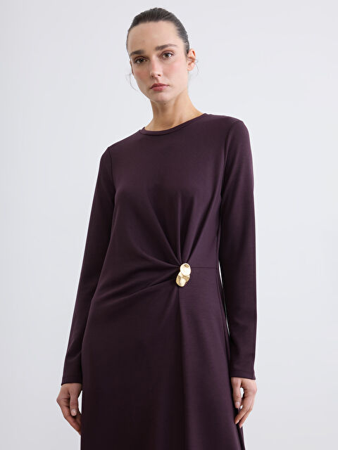 LCWAIKIKI Classic Bisiklet Yaka Metal Tokalı Büzgülü Elbise - S6MM54Z8-HKM