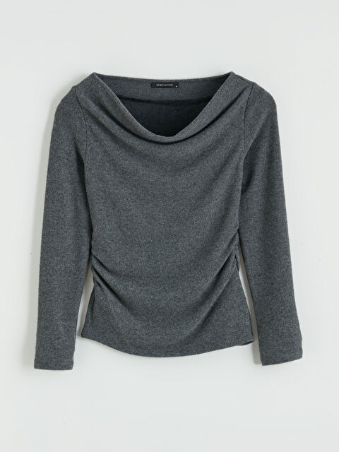 LCWAIKIKI Classic Kayık Yaka Büzgülü Bluz - S6MO83Z8-CT3