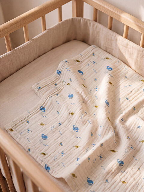 LCW baby Baskılı Erkek Bebek Müslin Örtü 80x90 cm - S6N146Z1-LRA