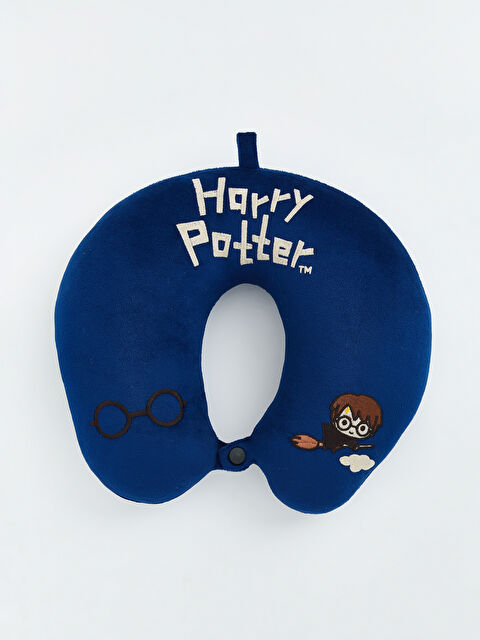 LCW HOME Harry Potter Nakışlı Boyun Yastığı - S6N449Z4-M0T
