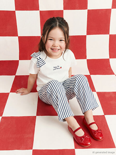 LCW Kids Kız Çocuk Baskılı Tişört ve Çizgili Pantolon - S6NA06Z1-FDU