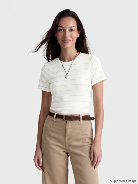 LCWAIKIKI Classic Bisiklet Yaka Çizgili Kadın Tişört - S6NF96Z8-LKK