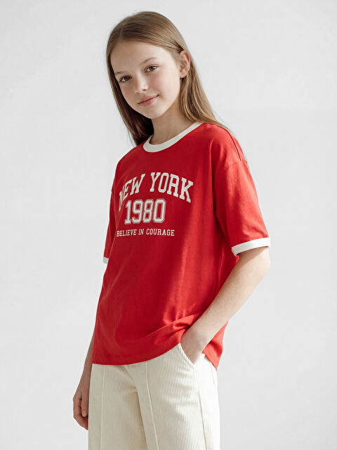 LCW Kids Bisiklet Yaka New York Baskılı Kız Çocuk Tişört