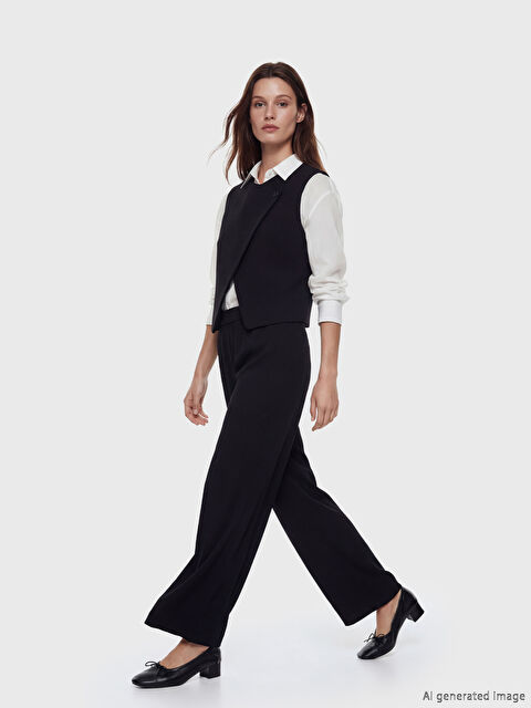 LCW Modest Bisiklet Yaka Kadın Klasik Yelek