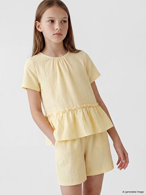 LCW Kids Bisiklet Yaka Fırfırlı Kız Çocuk Müslin Bluz