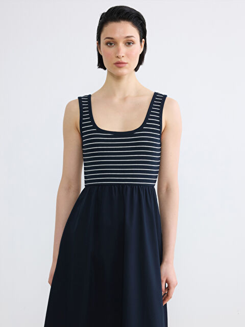 LCW Vision  Kare Yaka Çizgili Büzgülü Belden Oturtmalı Elbise - S6NP77Z8-LGS