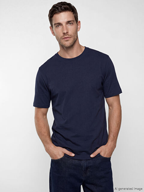 LC WAIKIKI Bisiklet Yaka Erkek Penye Tişört