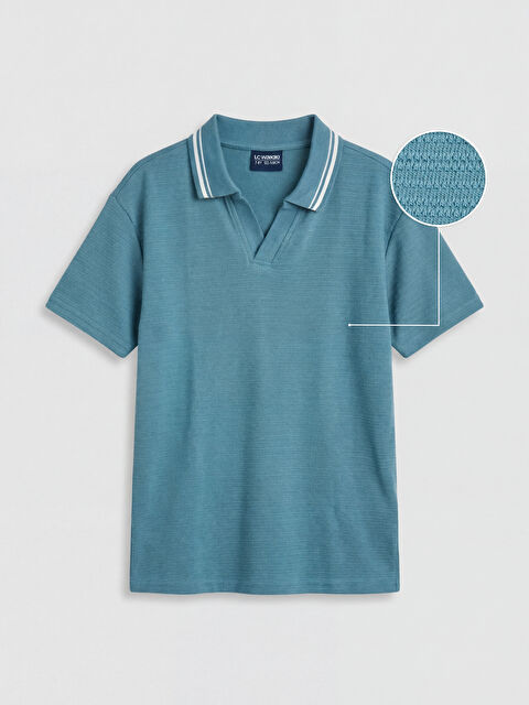 LCW Kids Polo Yaka Şerit Detaylı Erkek Çocuk Tişört