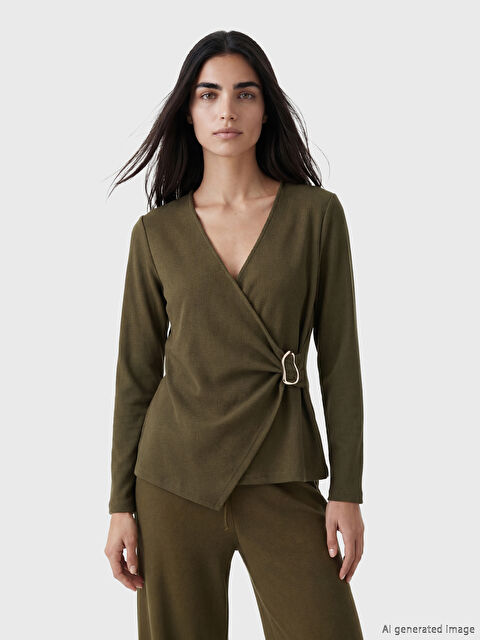 LCWAIKIKI Classic Kruvaze Yaka Büzgülü Bluz