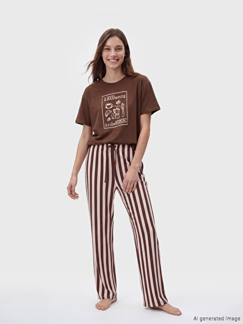 LCW DREAM Bisiklet Yaka Baskılı Kadın Pijama Takımı - S6O119Z8-LQY