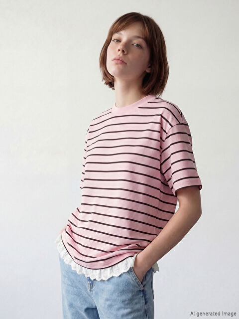 LCW Modest Bisiklet Yaka Çizgili Kadın Tişört - S6O193Z8-LEW