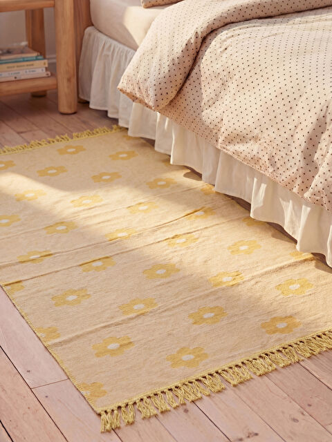 LCW HOME Çiçek Desenli Püsküllü Halı 80x150 cm - S6O224Z8-LUG