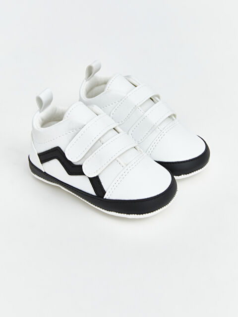 LCW STEPS Deri Görünümlü Erkek Bebek Spor Ayakkabı