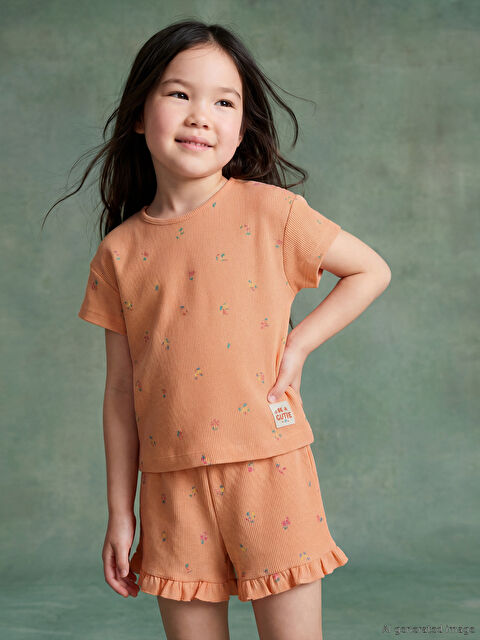 LCW Kids Bisiklet Yaka Çiçekli Kız Çocuk Tişört