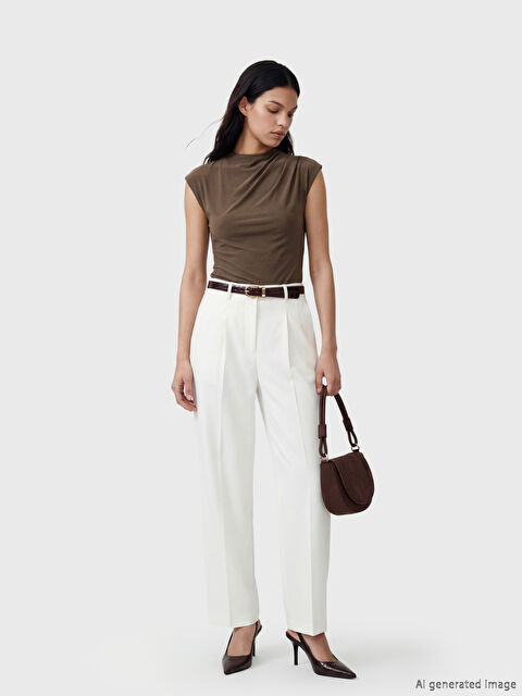 LCW Vision Beli Kemerli Standart Fit Kadın Pantolon