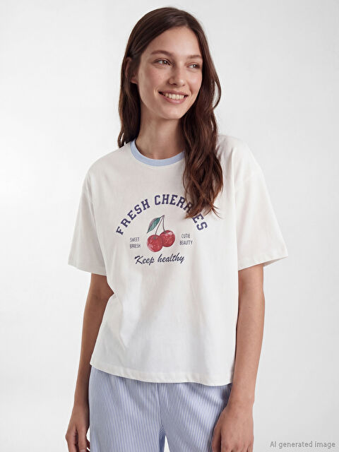 LCW Young Bisiklet Yaka Baskılı Kadın Pijama Takım - S6O925Z8-LU8